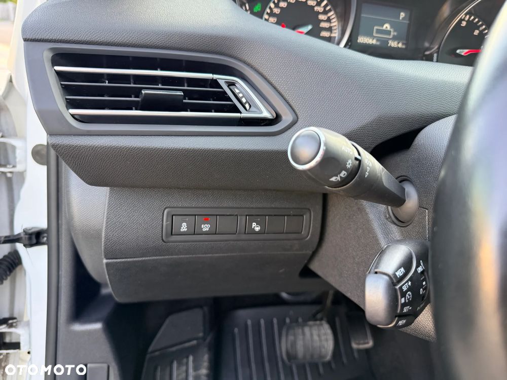 Peugeot 308 2016
