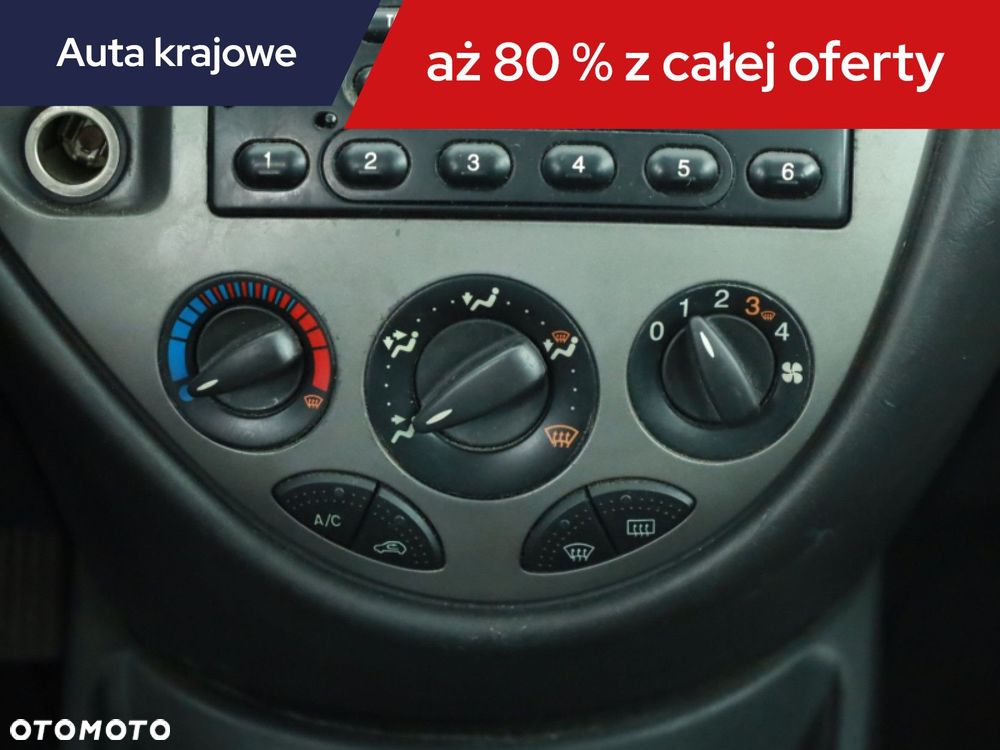 Ford Focus SW - 12