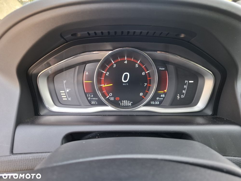Volvo XC 60 - 8