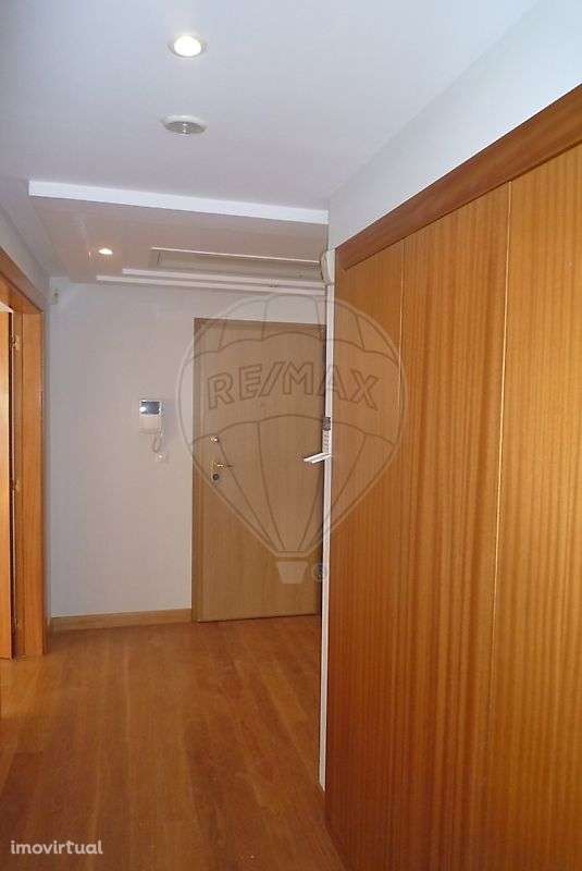 Apartamento T3 para arrendamento - Grande imagem: 4/33