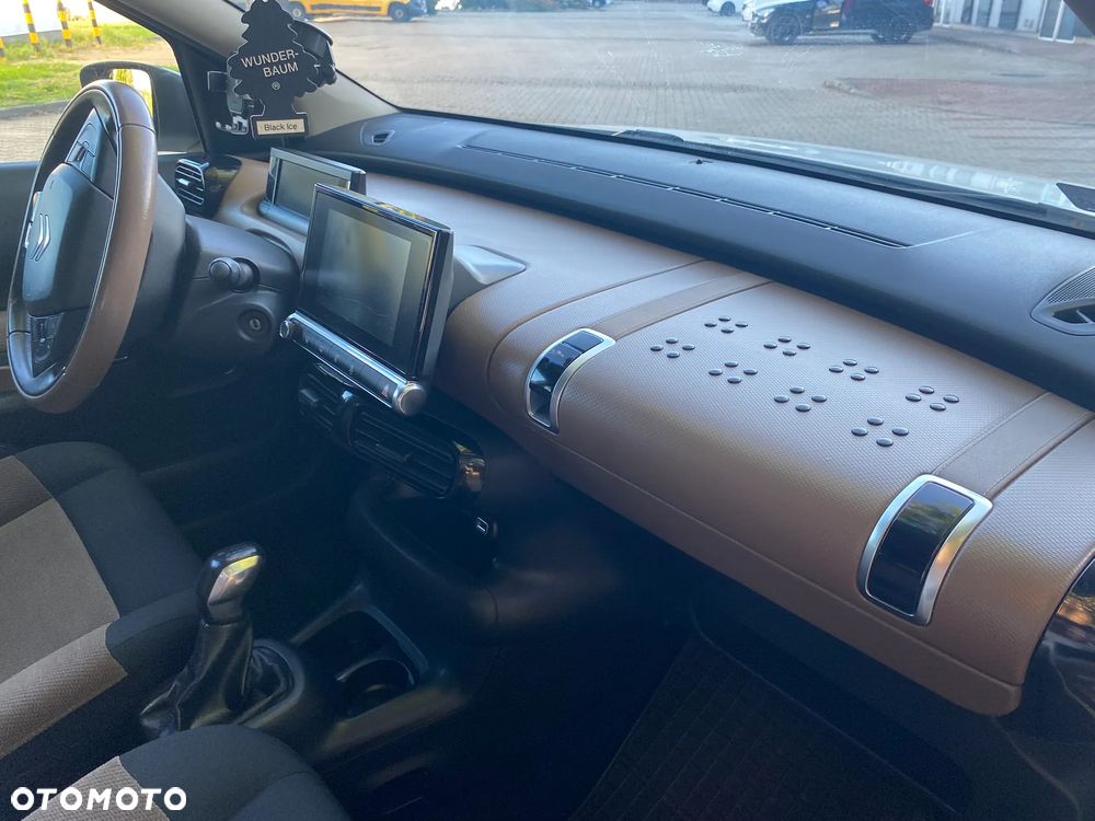 Citroën C4 Cactus - 23