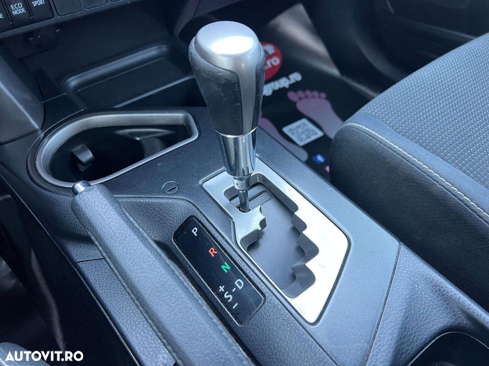 Toyota RAV4 - 13
