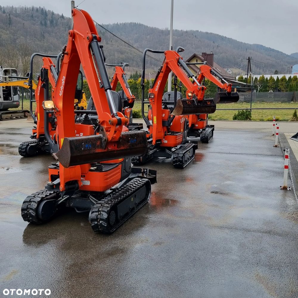 Kubota U10 Minikoparka Japońska 1.1tony. HURT! z Norwegii każda sztuka IGŁA! Zero śladów zużycia ładny stan gąsienic. Rok od 2015 do 2019. Jedna cena! Silnik 3 cylindry. Minikoparki sprowadzone z Norwegii. Rozsuwane Podwozia. Szybka Wolna jazda. Wyjscia dodatkowe na młot lub wiertnice. Serwisowane w DEKRA. Okazja do wyczerpania zapasów!  Zero luzów czy wycieków. Maszyny Pochodzą z dużej szkółki roślinnej. Potężna moc. Wersja Norweska - 31