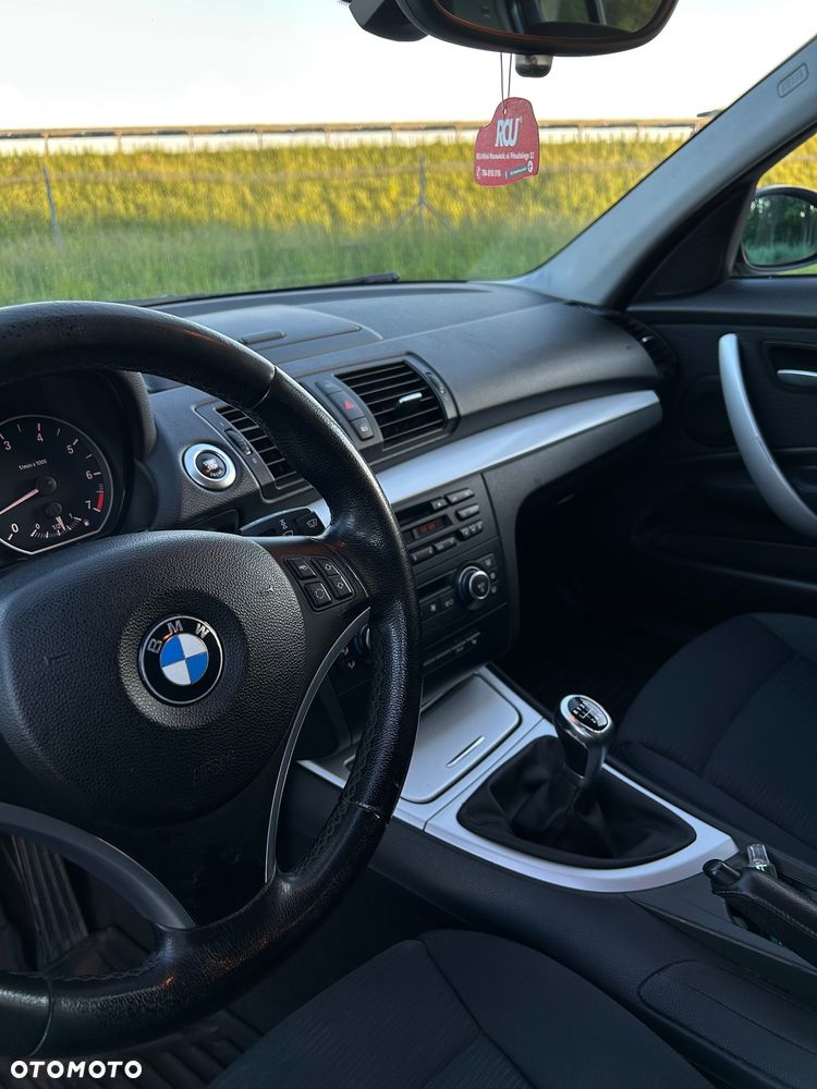 BMW Seria 1 118i - 8