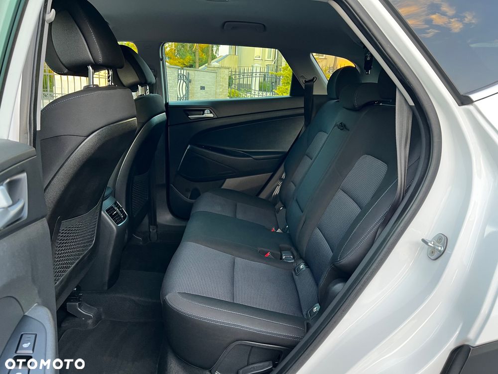 Hyundai Tucson blue 1.6 GDi 2WD Navi - 26