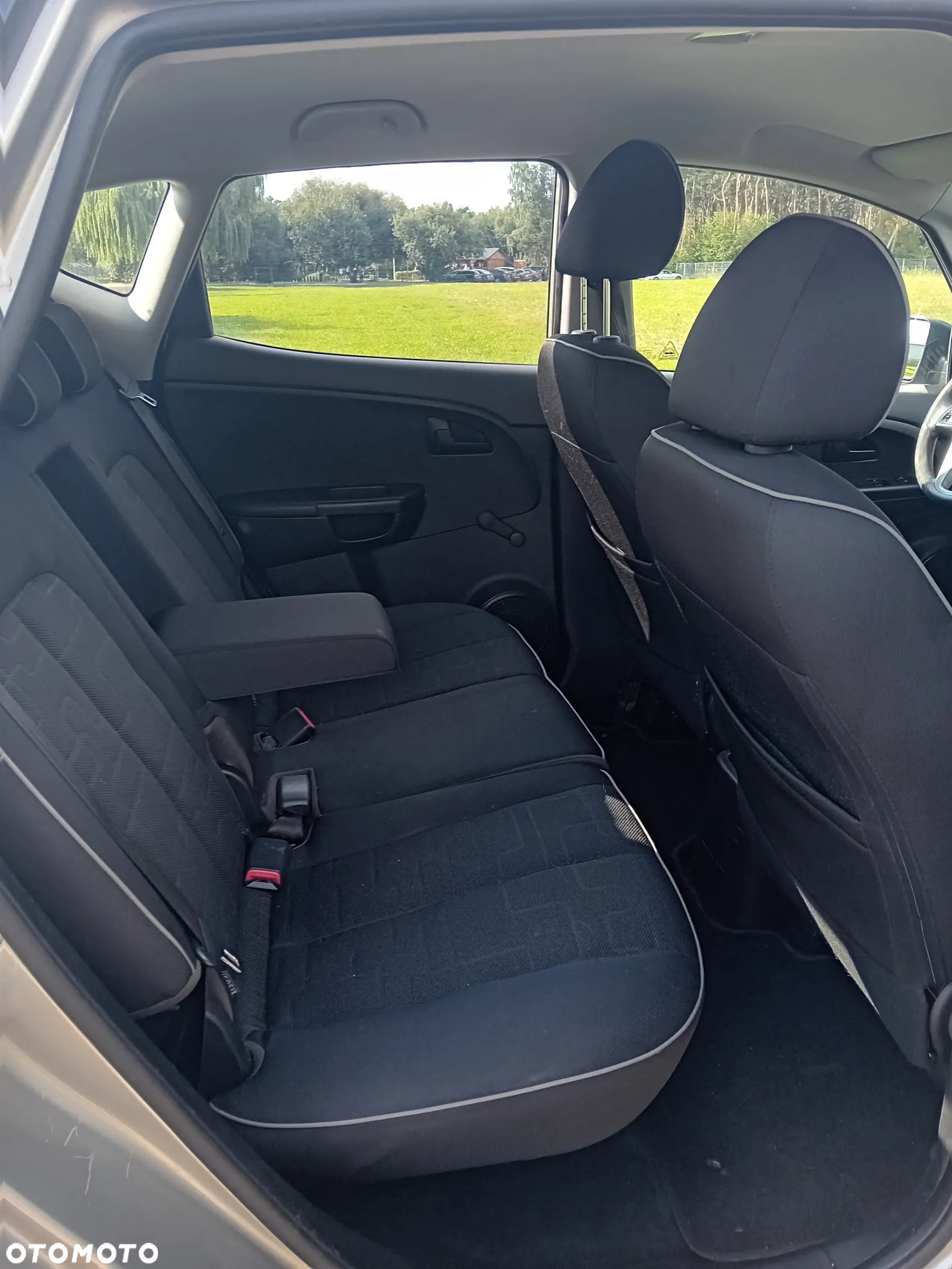 Kia Venga - 8