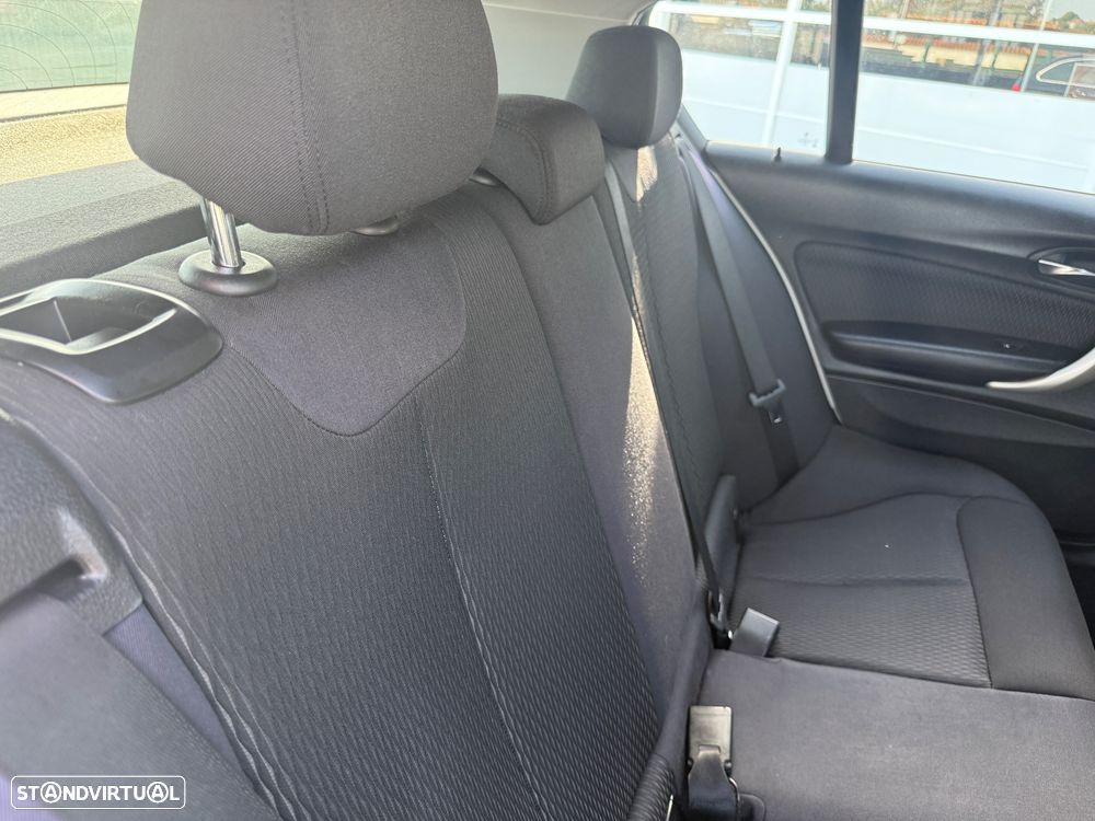 BMW 116 d EfficientDynamics Edition Urban Line - 14