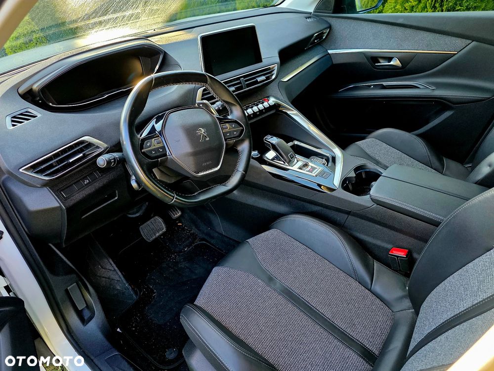 Peugeot 3008 BlueHDi 130 Stop & Start EAT8 Allure - 13