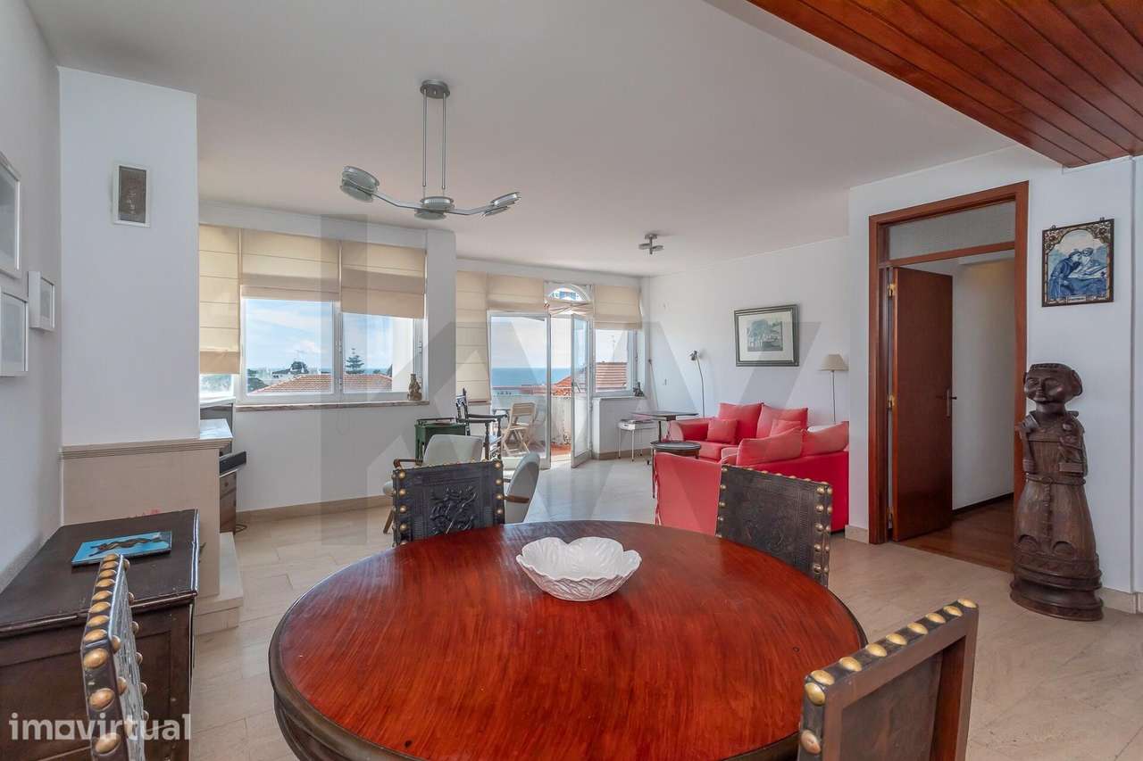 Apartamento T3 com Vista Mar e Box – A 6 min. da Estação e Praia – Est - Grande imagem: 3/32