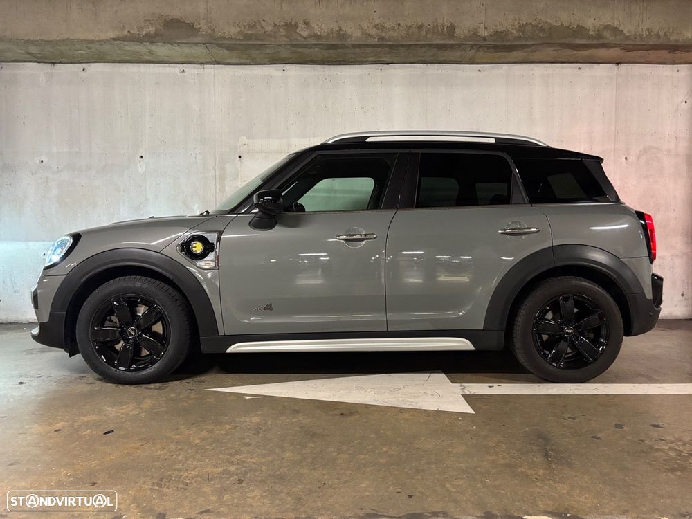 MINI Countryman Cooper SE ALL4 Auto - 17