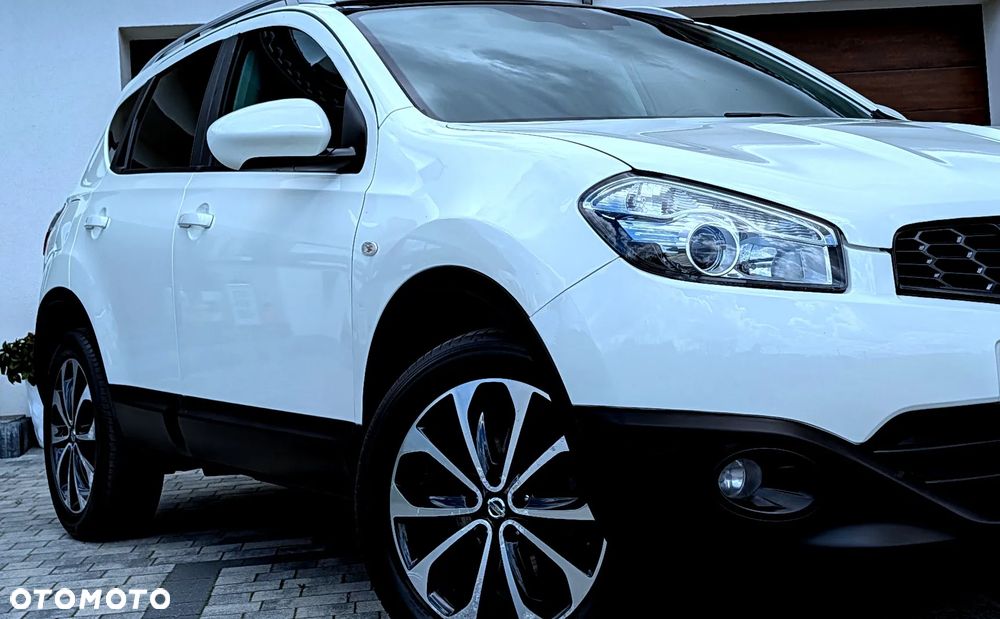 Nissan Qashqai - 25