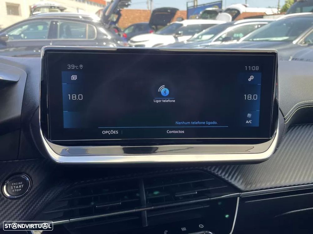 Peugeot 208 1.2 PureTech GT Line EAT8 - 32