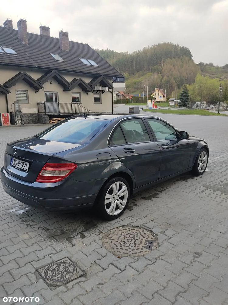 Mercedes-Benz Klasa C 200 CDI DPF Classic - 4