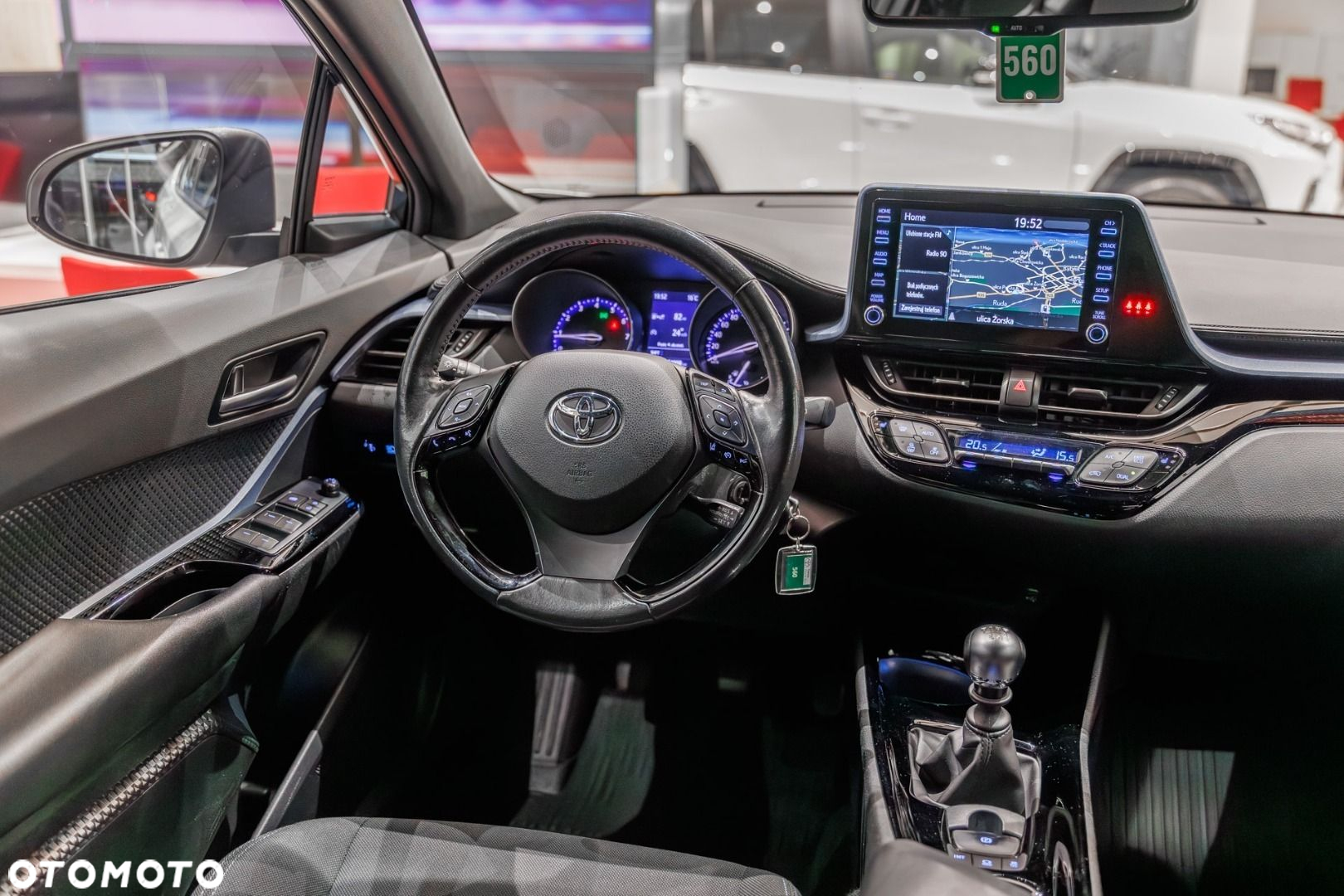 Toyota C-HR - 31