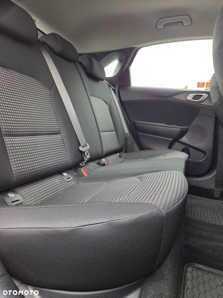 Kia Ceed 1.6 CRDi SCR S - 14