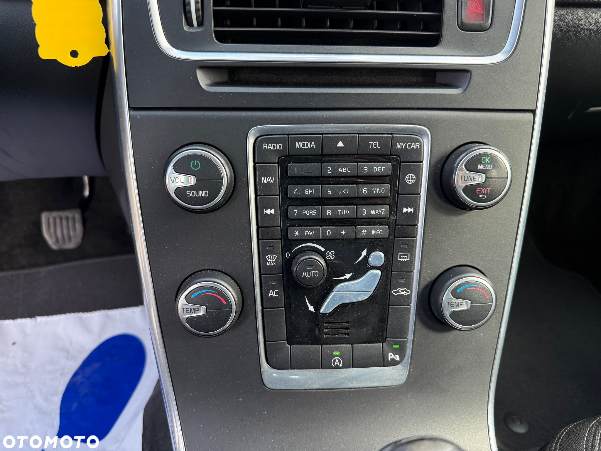 Volvo V60 D4 - 30