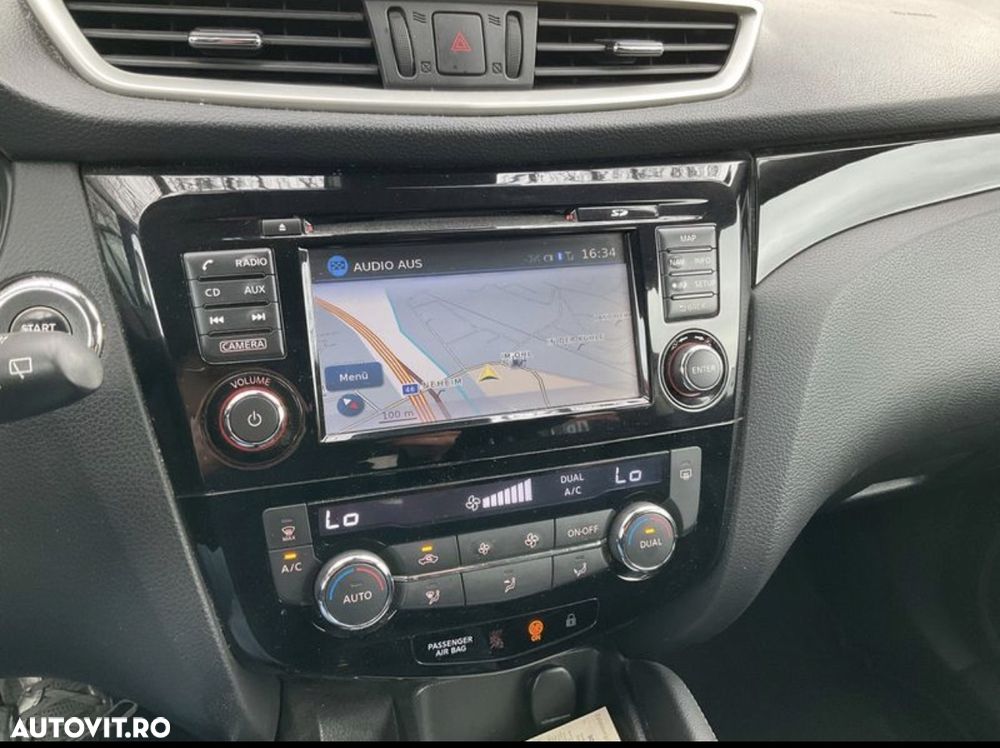 Nissan Qashqai 1.5 DCI Start/Stop Tekna - 9