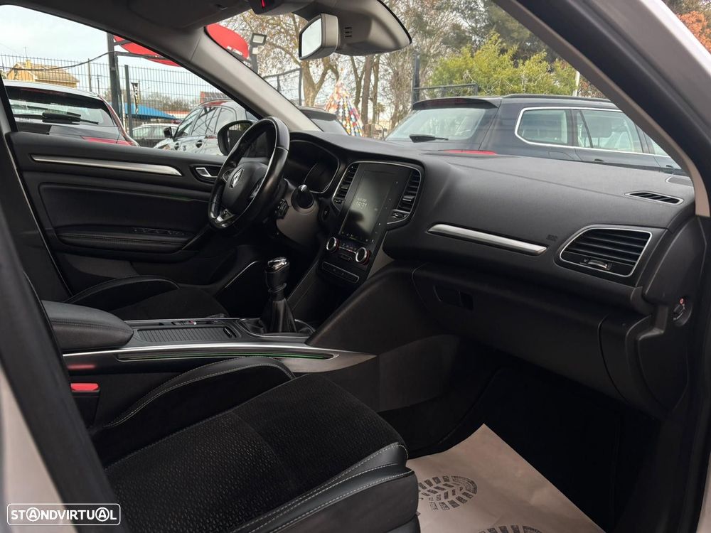 Renault Mégane - 27