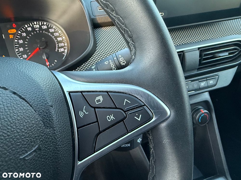 Dacia Sandero 1.0 TCe Essential - 26