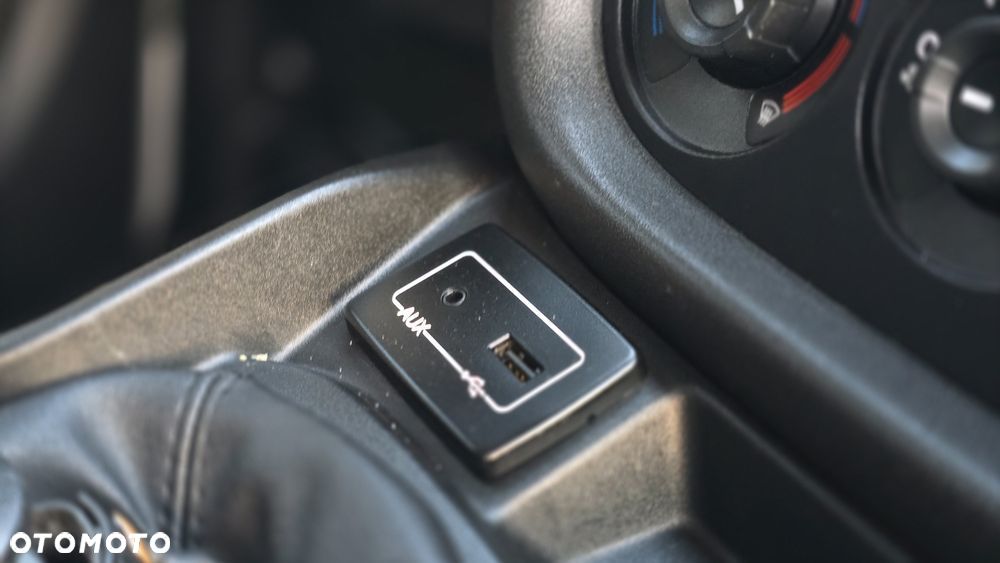 Fiat DOBLO MAXI LONG ❗❗SILNIK 1.6 / SKRZYNIA 6 BIEGÓW / CHŁODNIA-MROŹNIA +25 -25❗❗THERMO KING / ZABUDOWA LAMAR / DRZWI BOCZNE / GRZANIE / IZOTERMA / FULL OPCJA / KLIMATYZACJA / SALON POLSKA / JAK NOWY ❗❗ - 30