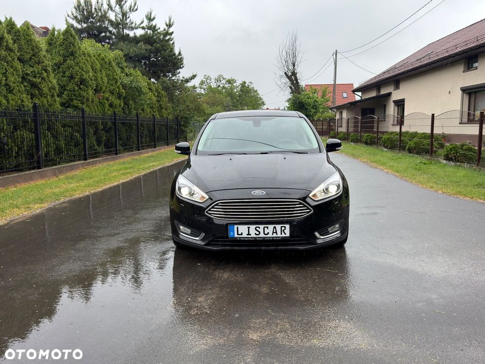 Ford Focus 2.0 TDCi DPF Start-Stopp-System Titanium - 2