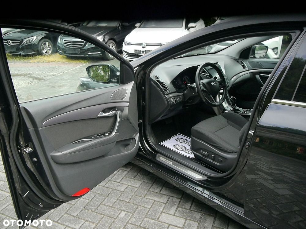 Hyundai i40 1.7 CRDi BlueDrive Premium DCT - 17