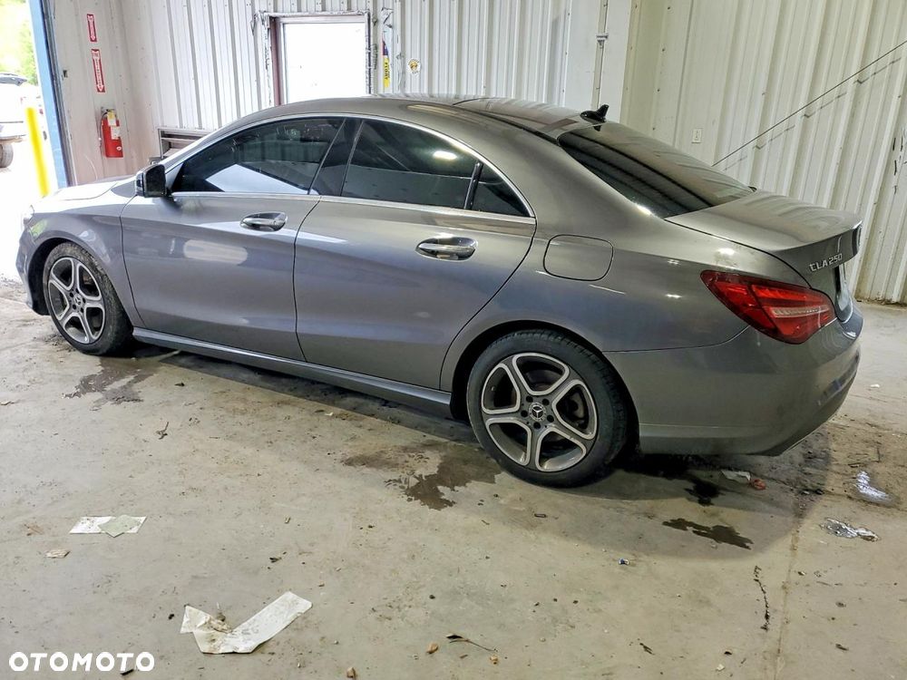 Mercedes-Benz CLA - 3