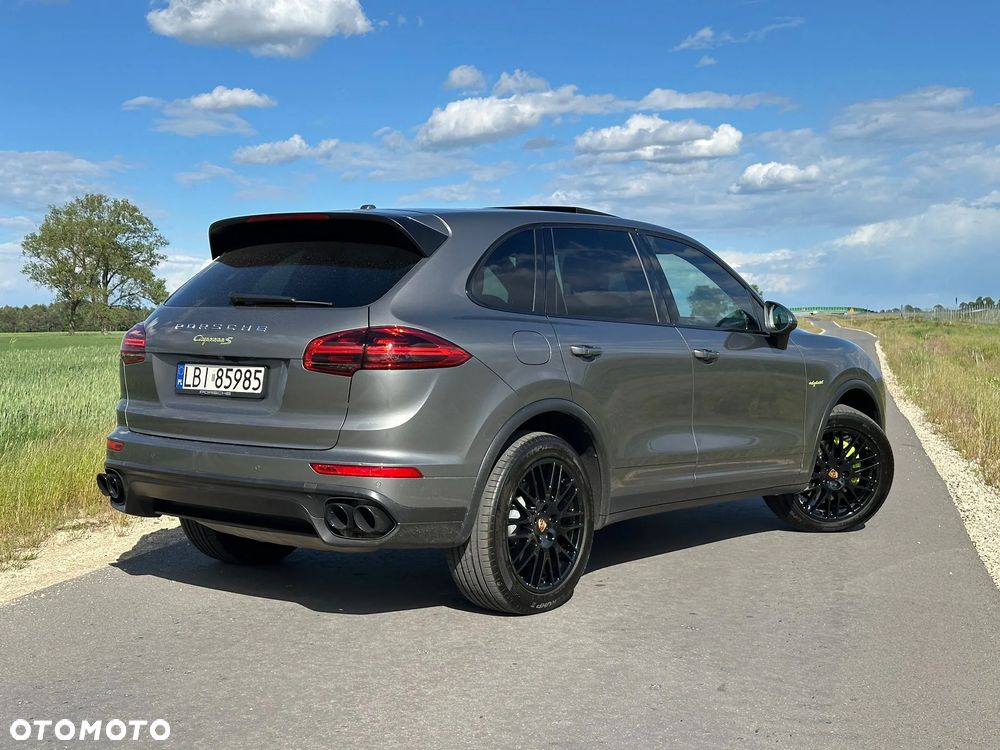 Porsche Cayenne S E-Hybrid - 26