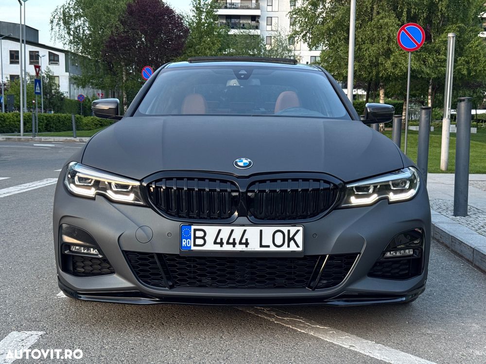 BMW Seria 3 330i AT - 9