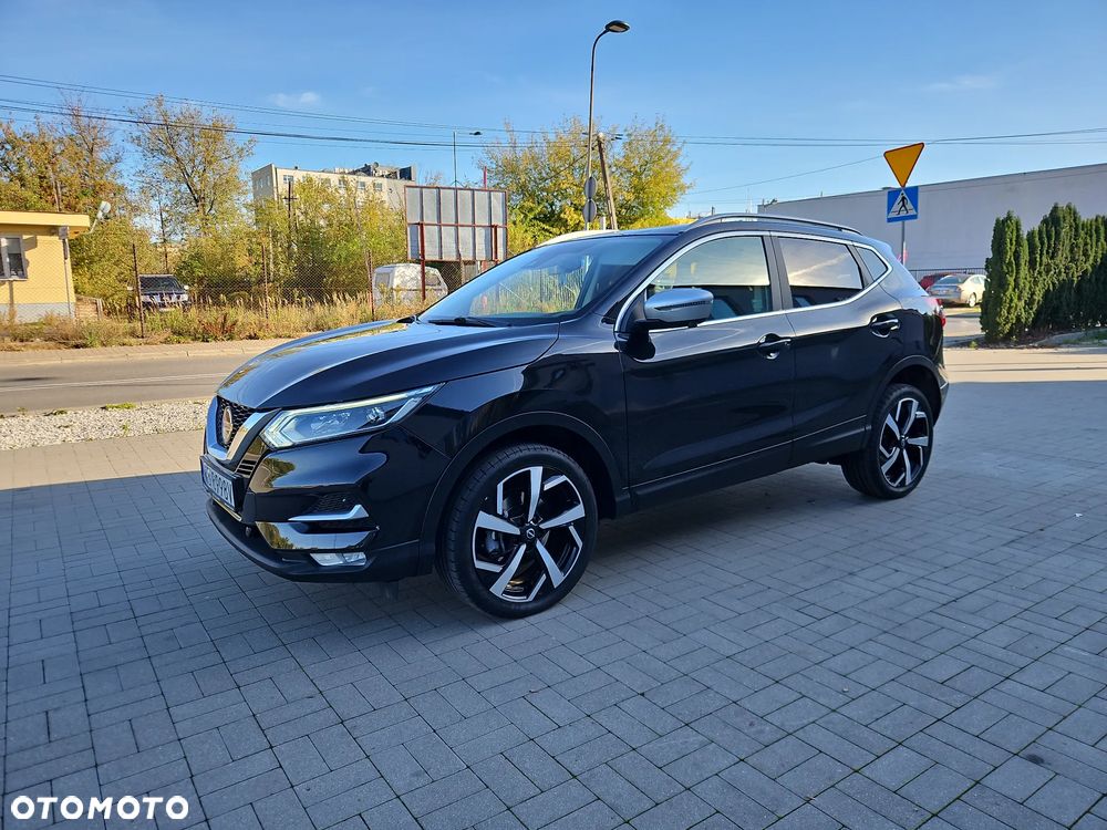 Nissan Qashqai 1.3 DIG-T N-Connecta - 1