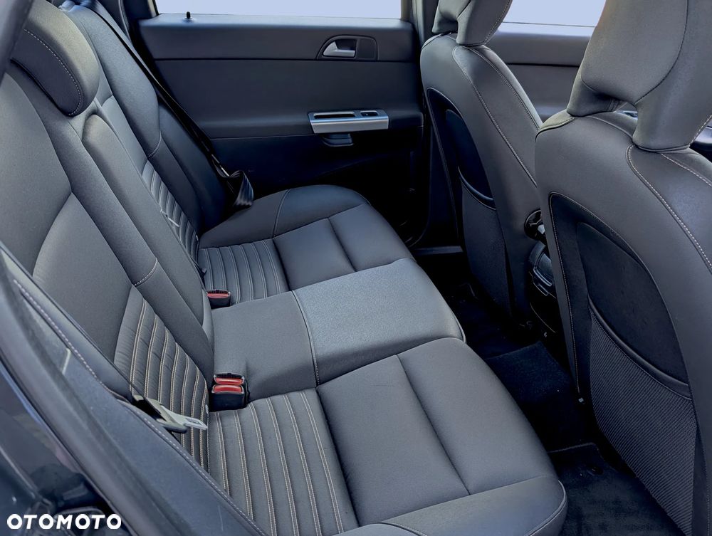 Volvo V50 - 24