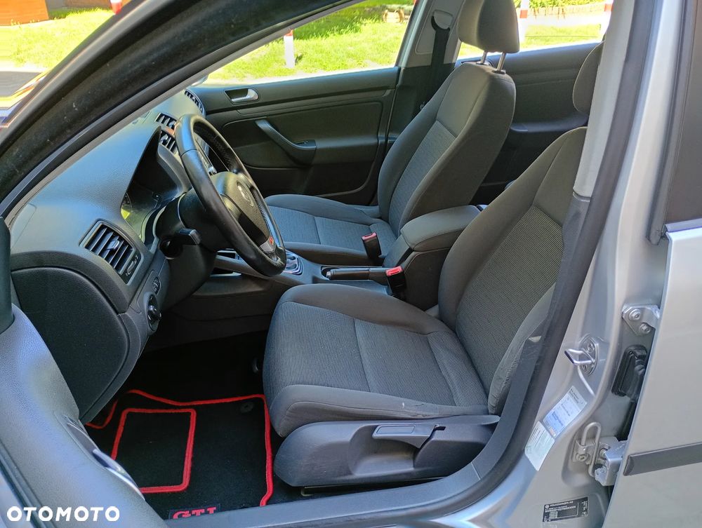 Volkswagen Golf 1.9 TDI GT Sport - 6