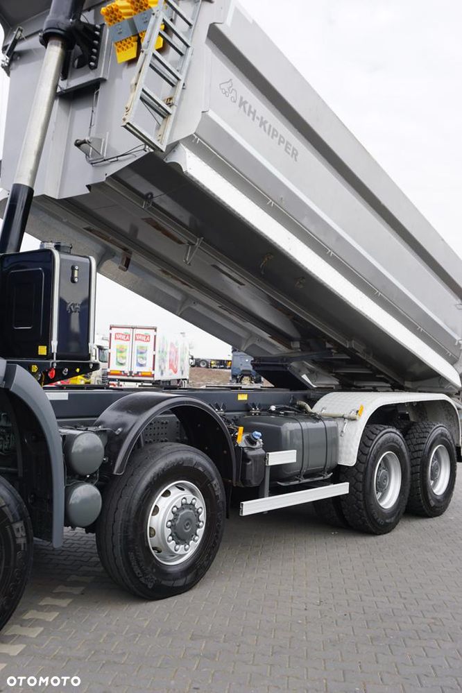 Mercedes-Benz / AROCS / 4145 / E 6 / WYWROTKA / 8 X 8 - 15