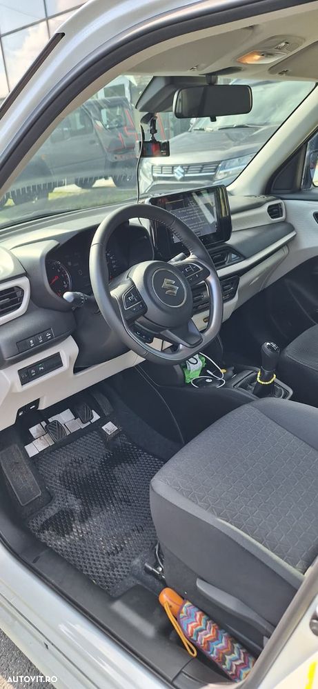 Suzuki Swift 1.2 Passion - 8