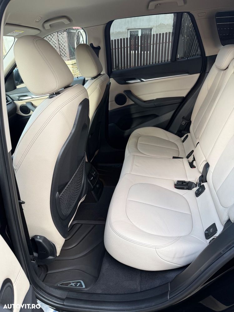 BMW X1 xDrive20i Aut. Sport Line - 7