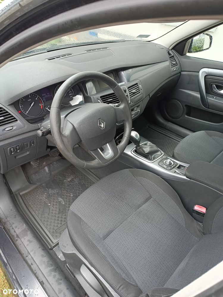 Renault Laguna 2.0 dCi Tech Run - 7