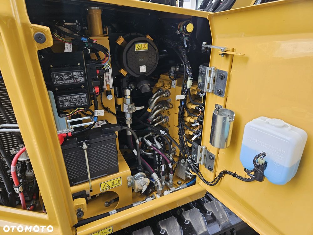 Caterpillar CAT 305 CR ,,, 2025 ,,, 329 MTH MINIKOPARKA 305E2 CR 305CR 305E 304 306 - 18