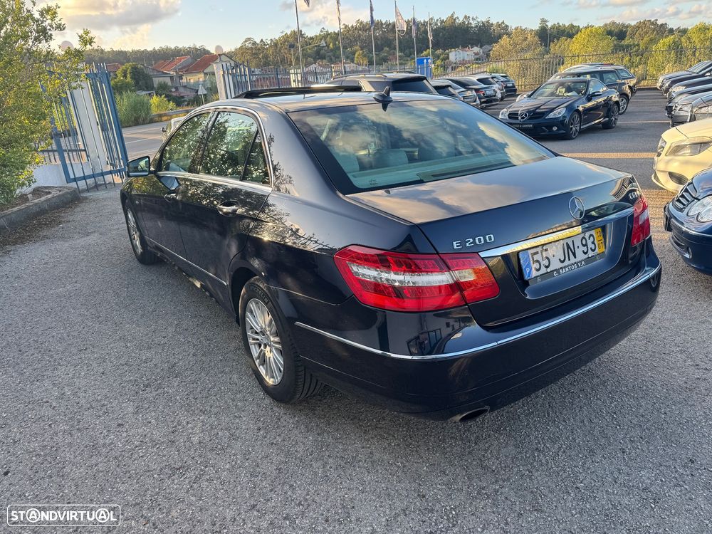 Mercedes-Benz E 200 CGI Elegance BlueEfficiency - 47