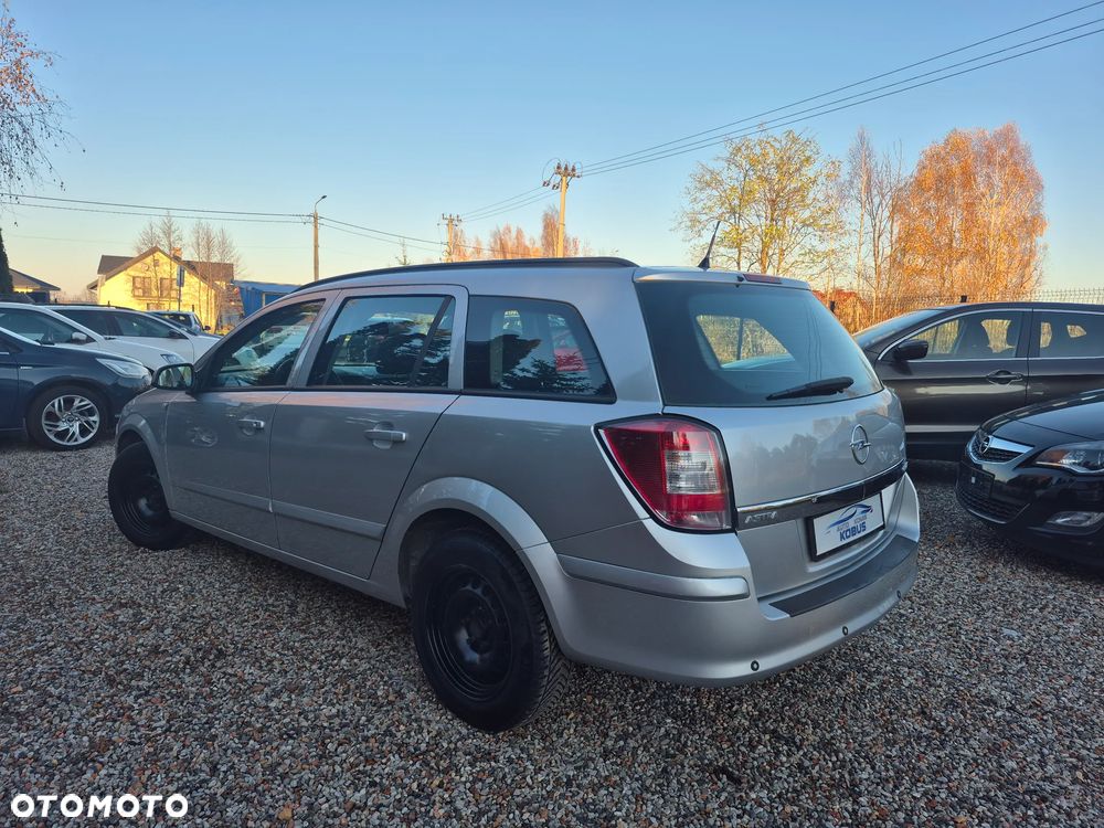 Opel Astra 1.4 Enjoy - 4