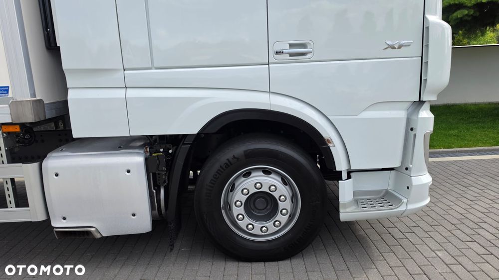 DAF XF 430/// 2022/// PRZEB: 188000 KM/// CHŁODNIA/// THERMO-KING/// WINDA/// STAN JAK NOWY! - 19