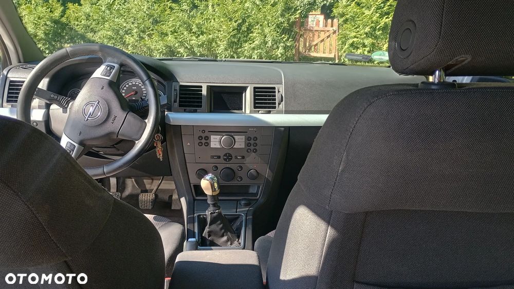 Opel Vectra 1.8 - 8