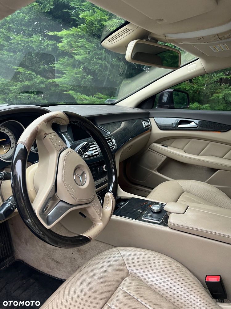 Mercedes-Benz CLS - 7