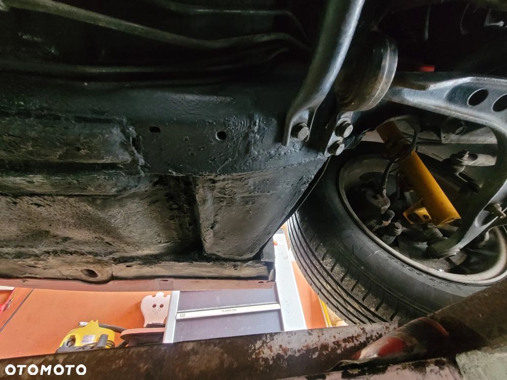 BMW Seria 3 - 26