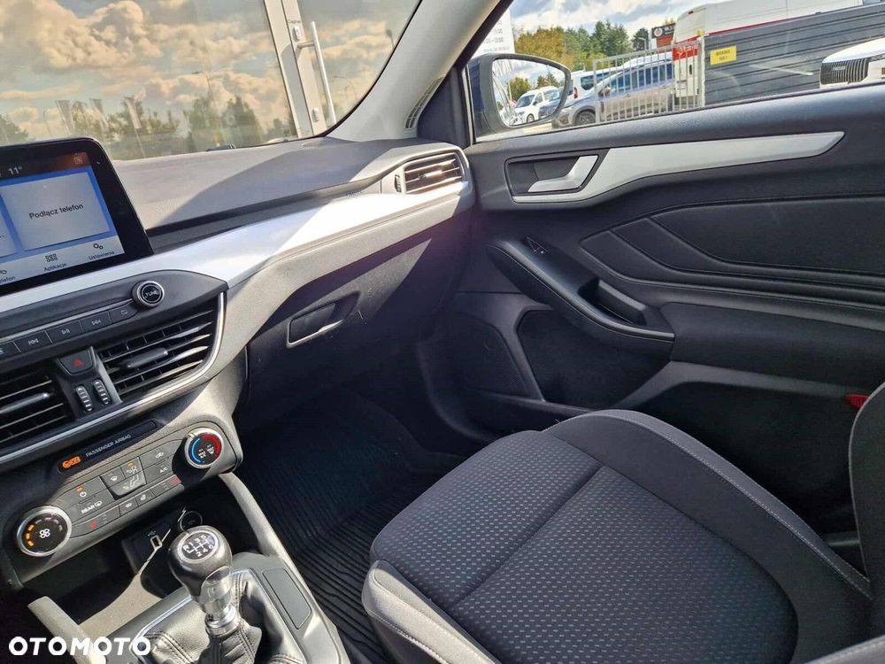 Ford Focus - 15