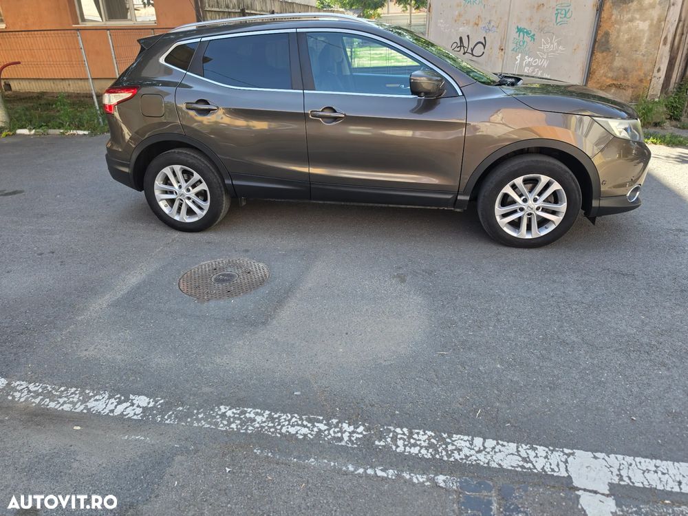 Nissan Qashqai 1.6 DCI Xtronic TEKNA - 8