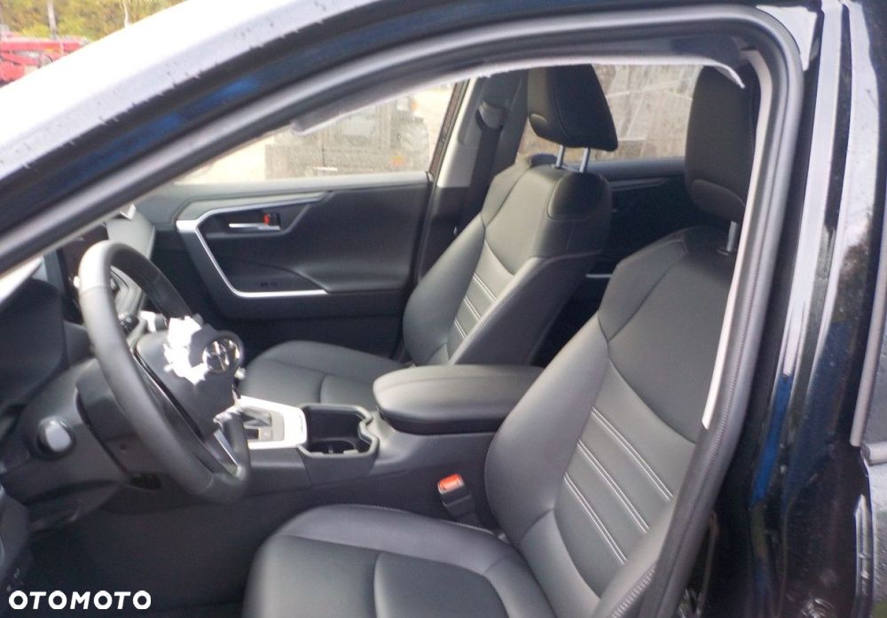 Toyota RAV4 - 27