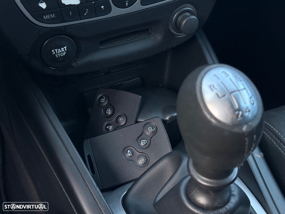 Renault Mégane Sport Tourer 1.5 dCi Dynamique S CO2 Champion — fotografia 13