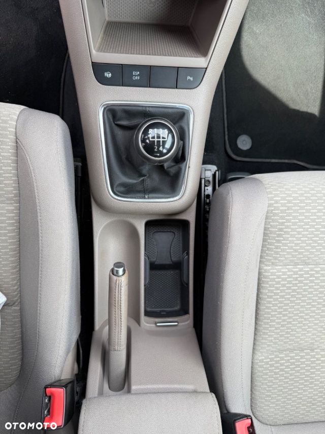 Volkswagen Golf Plus - 17