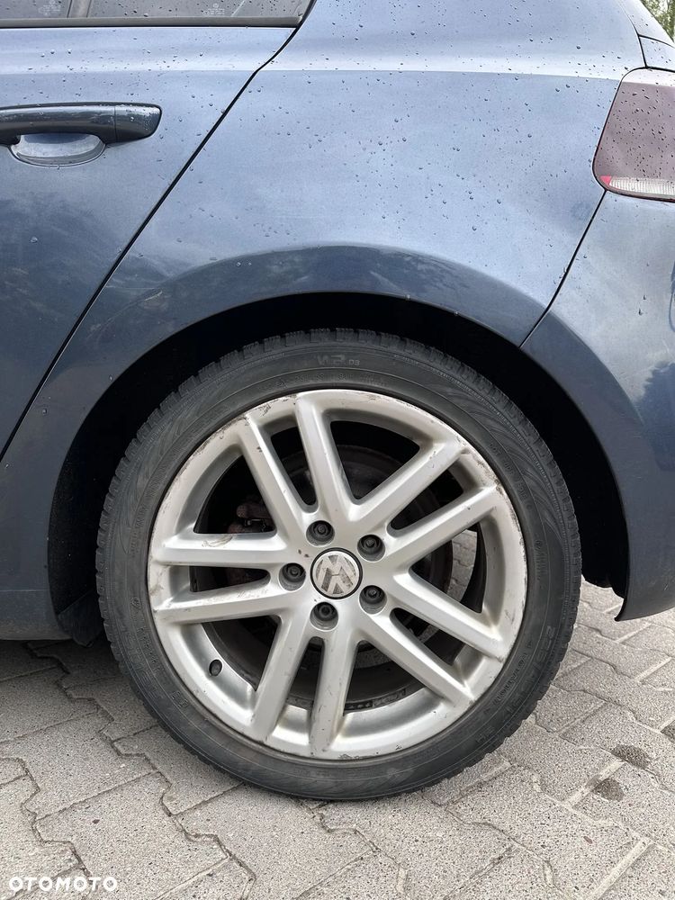 Volkswagen Golf - 18