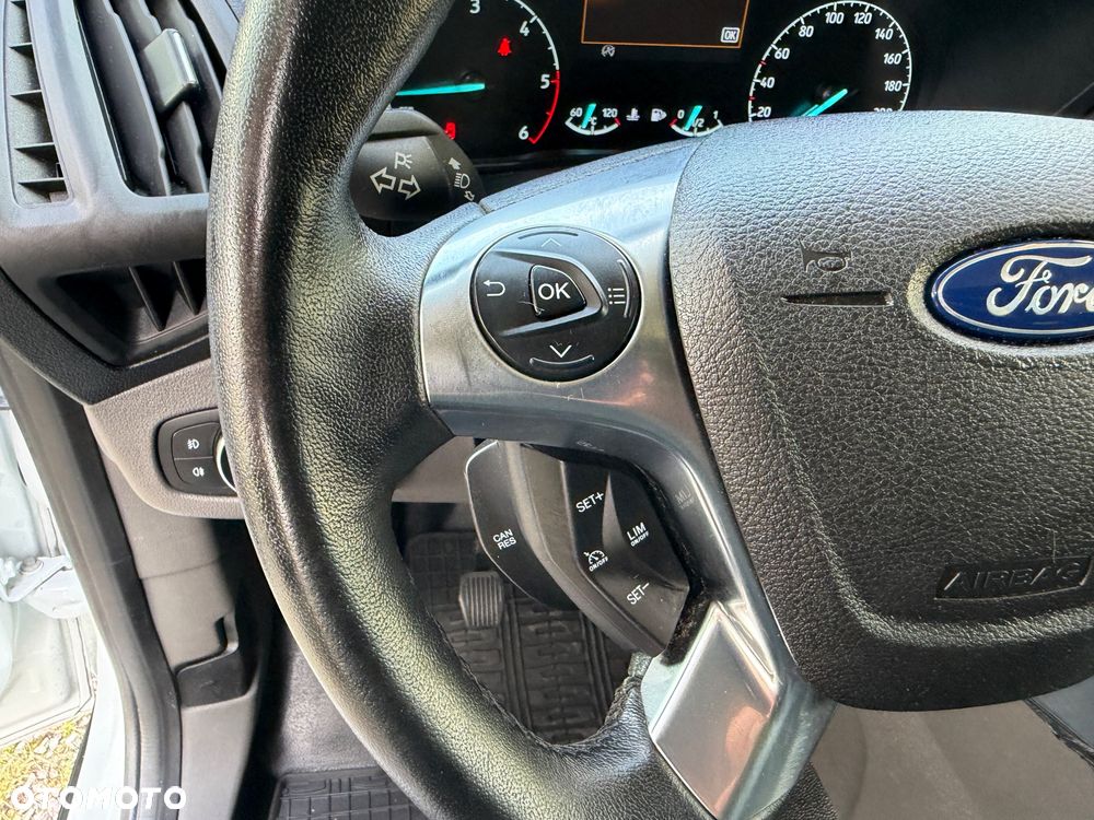 Ford Transit - 15